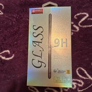 Screen protector for a IPhone 14, Comes With 2 of Them